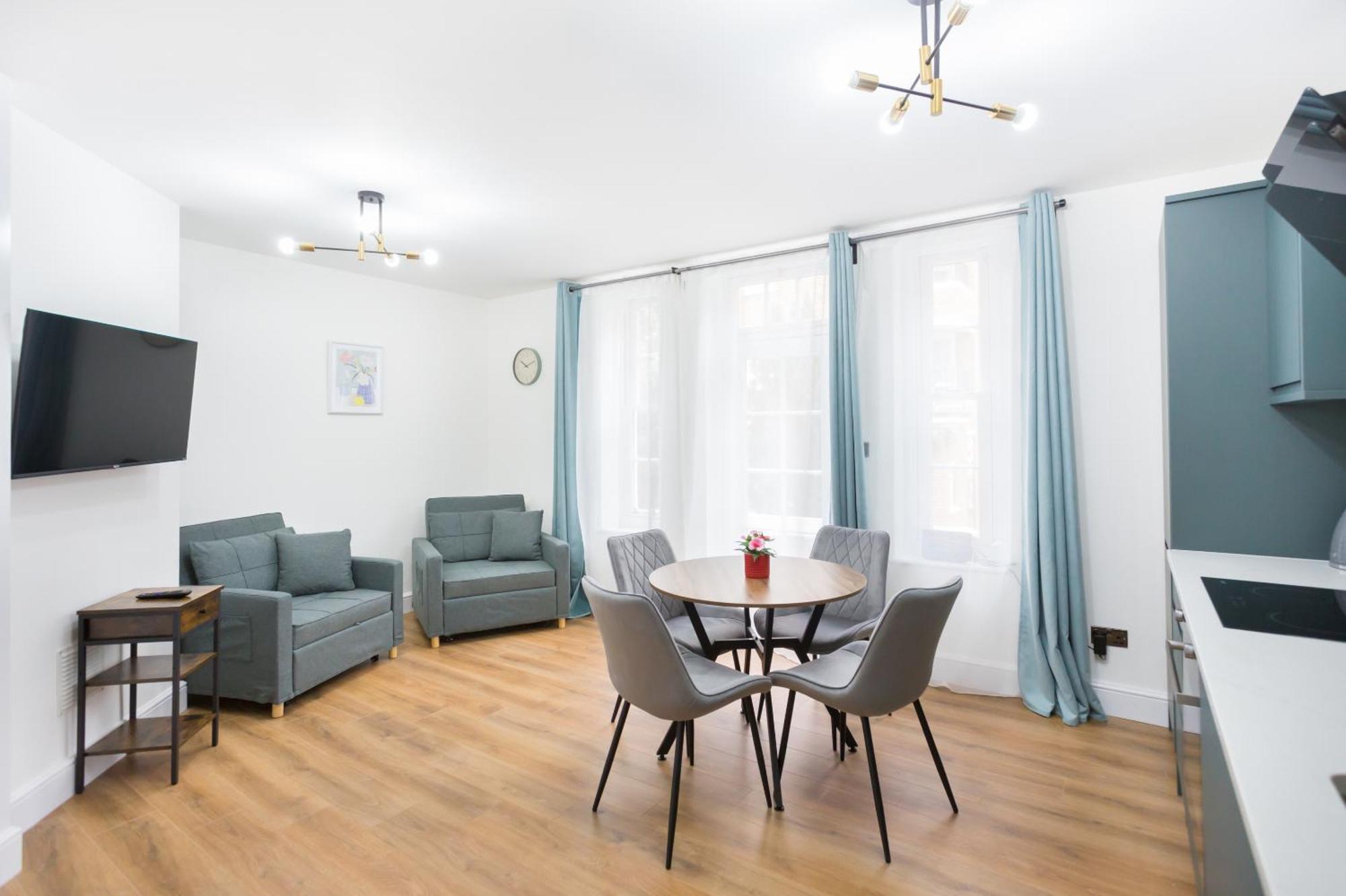 City Centre One Bedroom Apartment Next To Station, Newly Renovated Londres Exterior foto