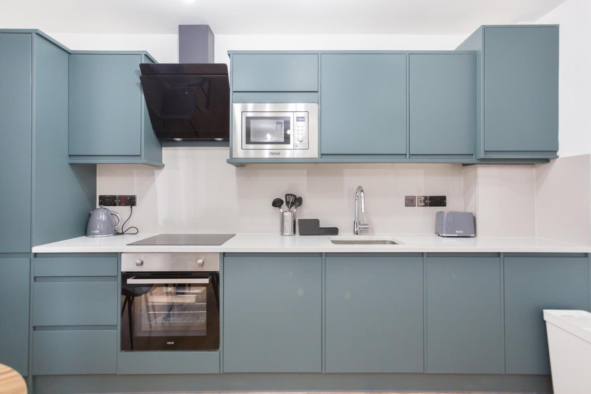 City Centre One Bedroom Apartment Next To Station, Newly Renovated Londres Exterior foto